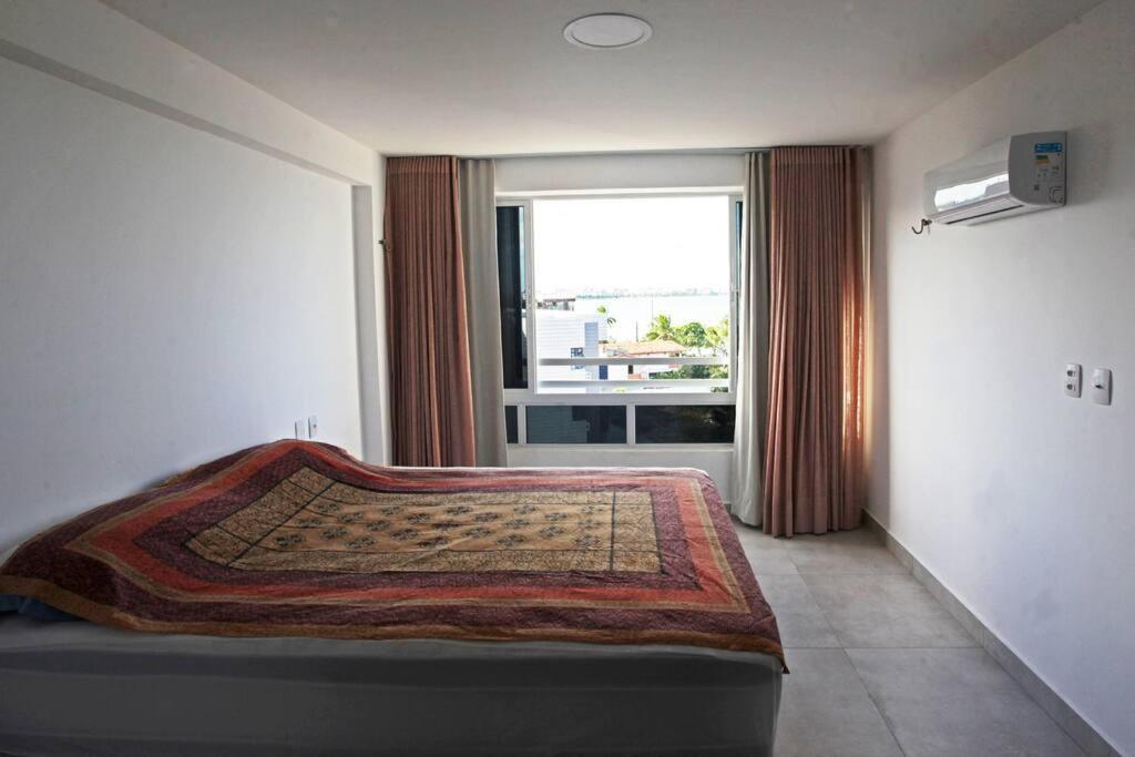 Apartment Joao Pessoa, A Dois Passos Do Paraiso, 2 Com A/c, Vista Panoramica O Mar Do Bessa, Portaria 24h E 2 Vagas De Garagem