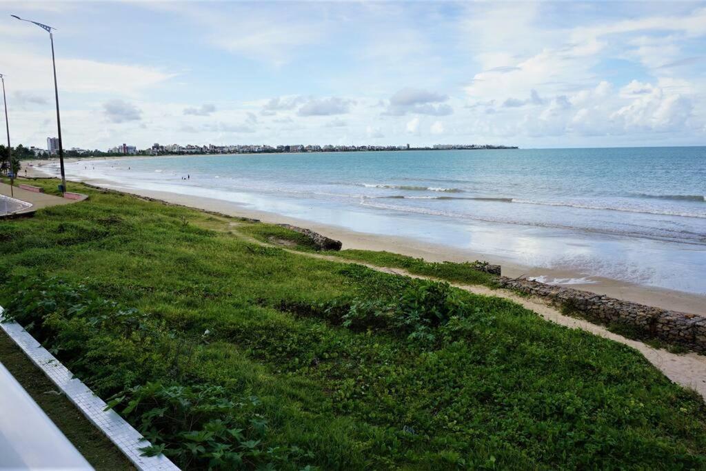 Apartment Joao Pessoa, A Dois Passos Do Paraiso, 2 Com A/c, Vista Panoramica O Mar Do Bessa, Portaria 24h E 2 Vagas De Garagem